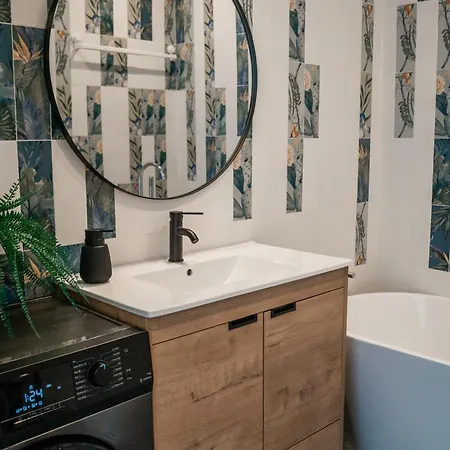 Holiday home Cozy Townhouse With Private Pool And Seaview *